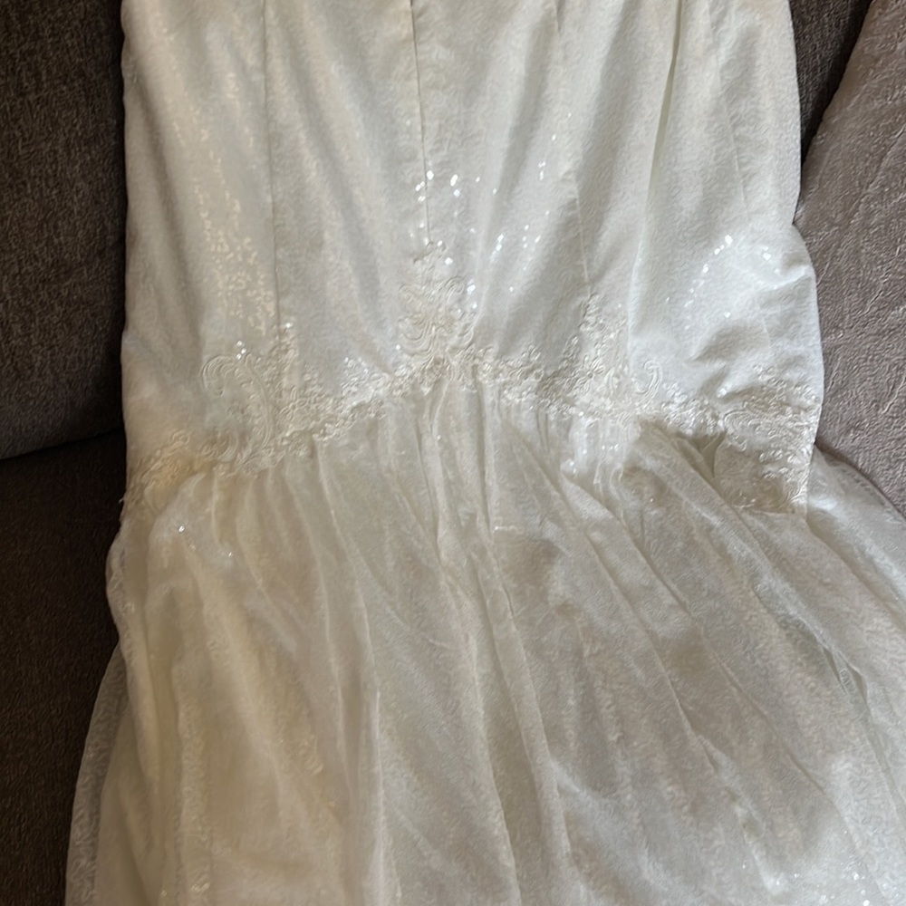 Galina Signature Ivory allover sequin corset plus wedding‎ dress Size 20 - Picture 13 of 16
